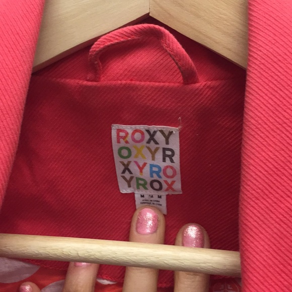 Pink Roxy peacoat, size medium - Picture 2 of 4